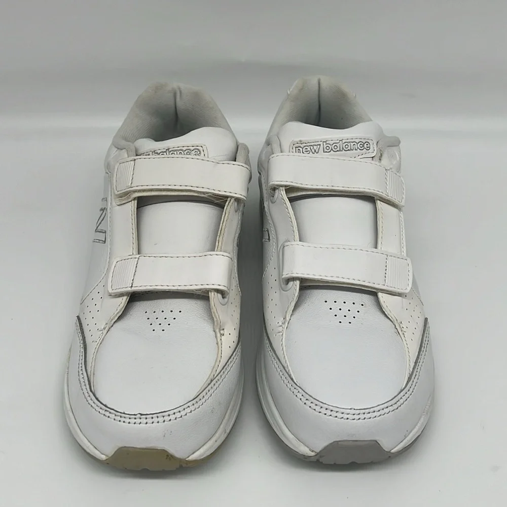 New Balance 928 Women's Hook and Loop White Leather Walking Comfort Shoe 6 - Picture 2 of 12